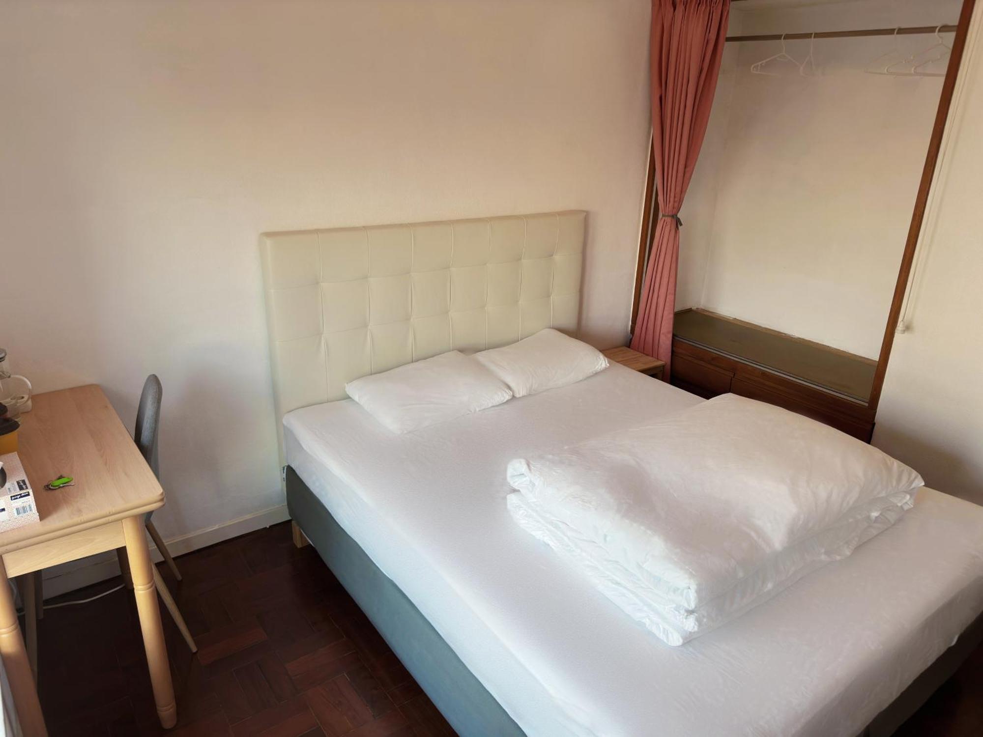 Accommodatie bij particulieren Cozy Near Metro & Airport Lissabon